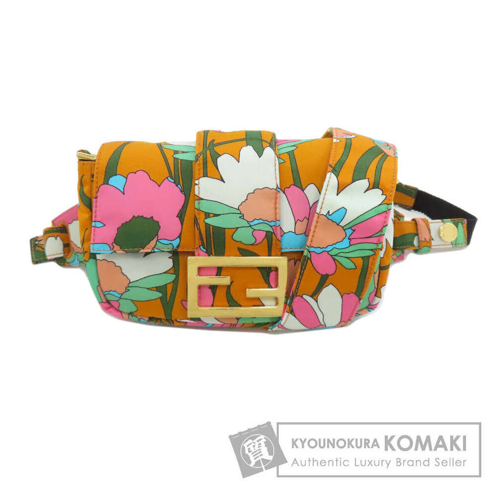 Fendi Mamma Bucket Hip Bag Waist